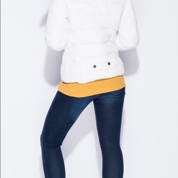 White Puffer Jacket with Faux Fur hood - Picture 4 of 8